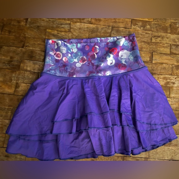Ivivva by Lululemon skirt with shorts size 10 - Picture 6 of 6